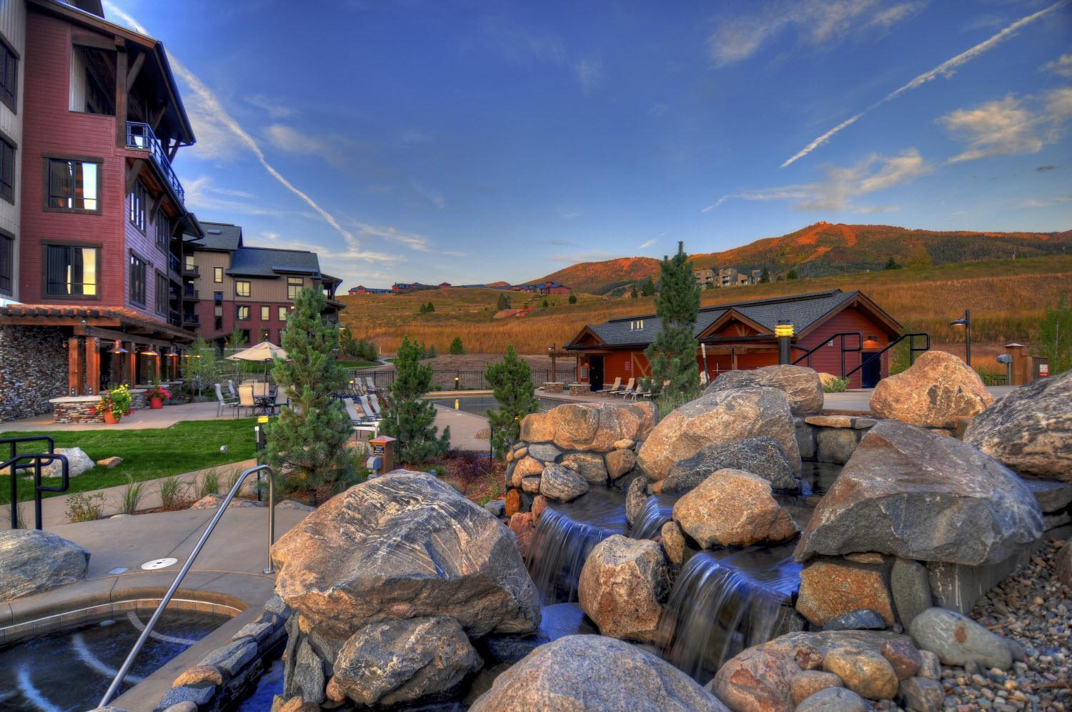 Trailhead Lodge Стиймбоут Спрингс Стая снимка