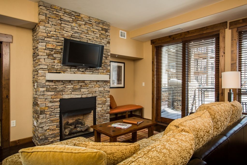Trailhead Lodge Стиймбоут Спрингс Стая снимка