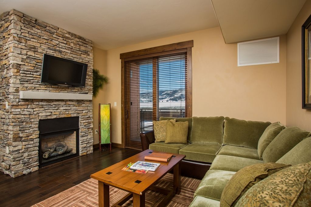 Trailhead Lodge Стиймбоут Спрингс Стая снимка