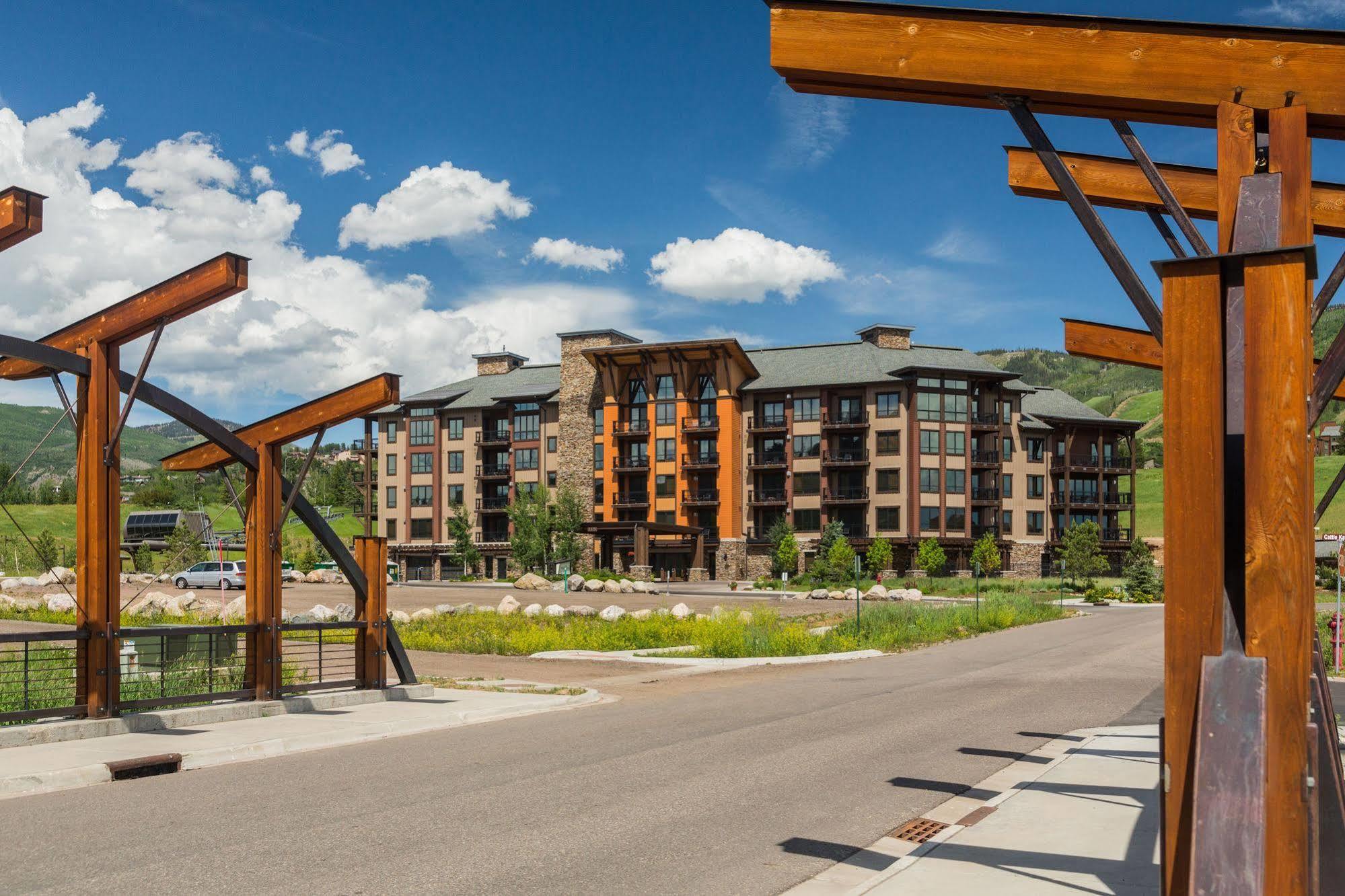 Trailhead Lodge Стиймбоут Спрингс Екстериор снимка